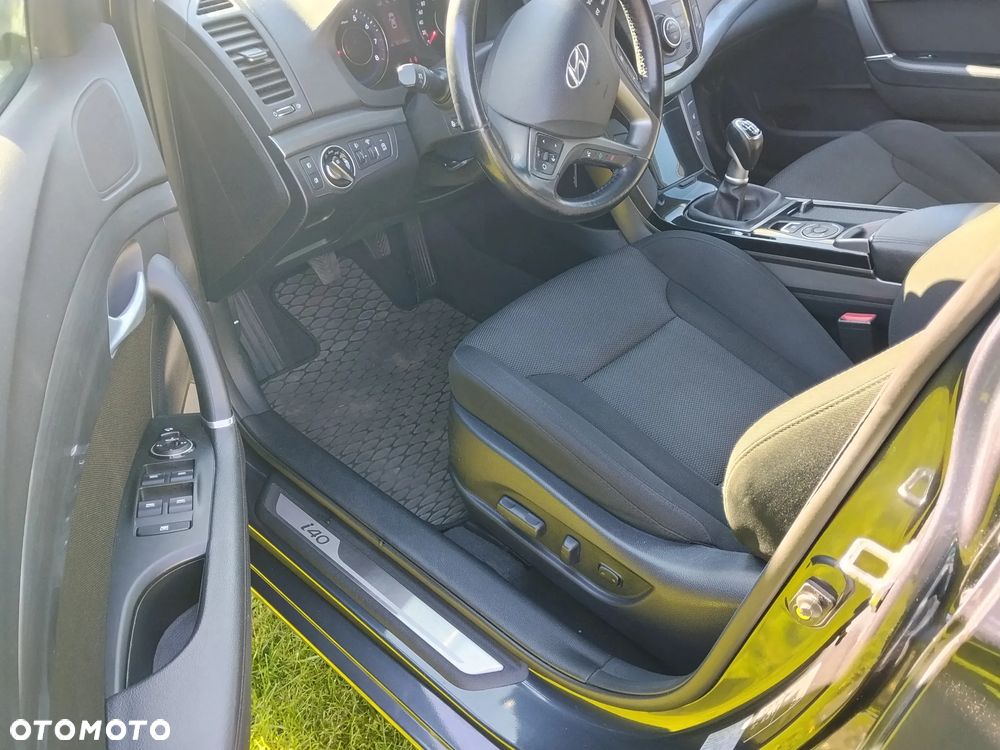 Hyundai i40 - 14