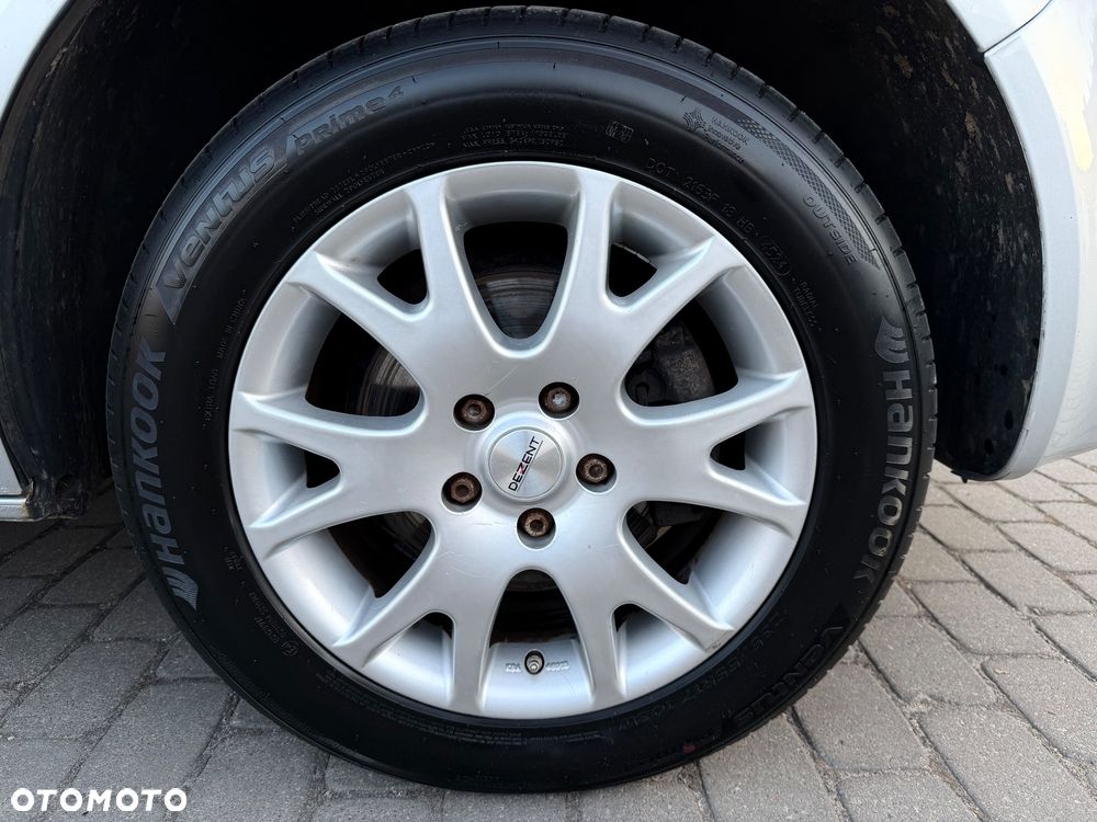 Volkswagen Multivan L1 Business - 38