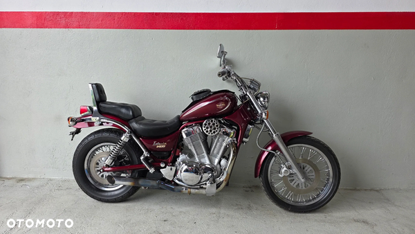 Suzuki Intruder