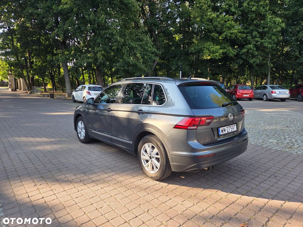 Volkswagen Tiguan - 4