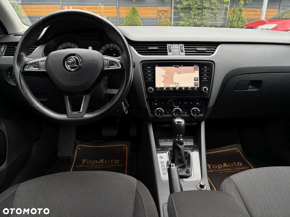 Skoda Octavia 2.0 TDI SCR Style DSG - 35