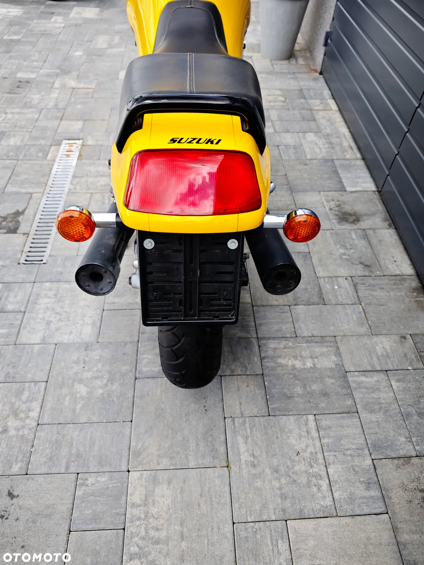 Suzuki GSX - 9