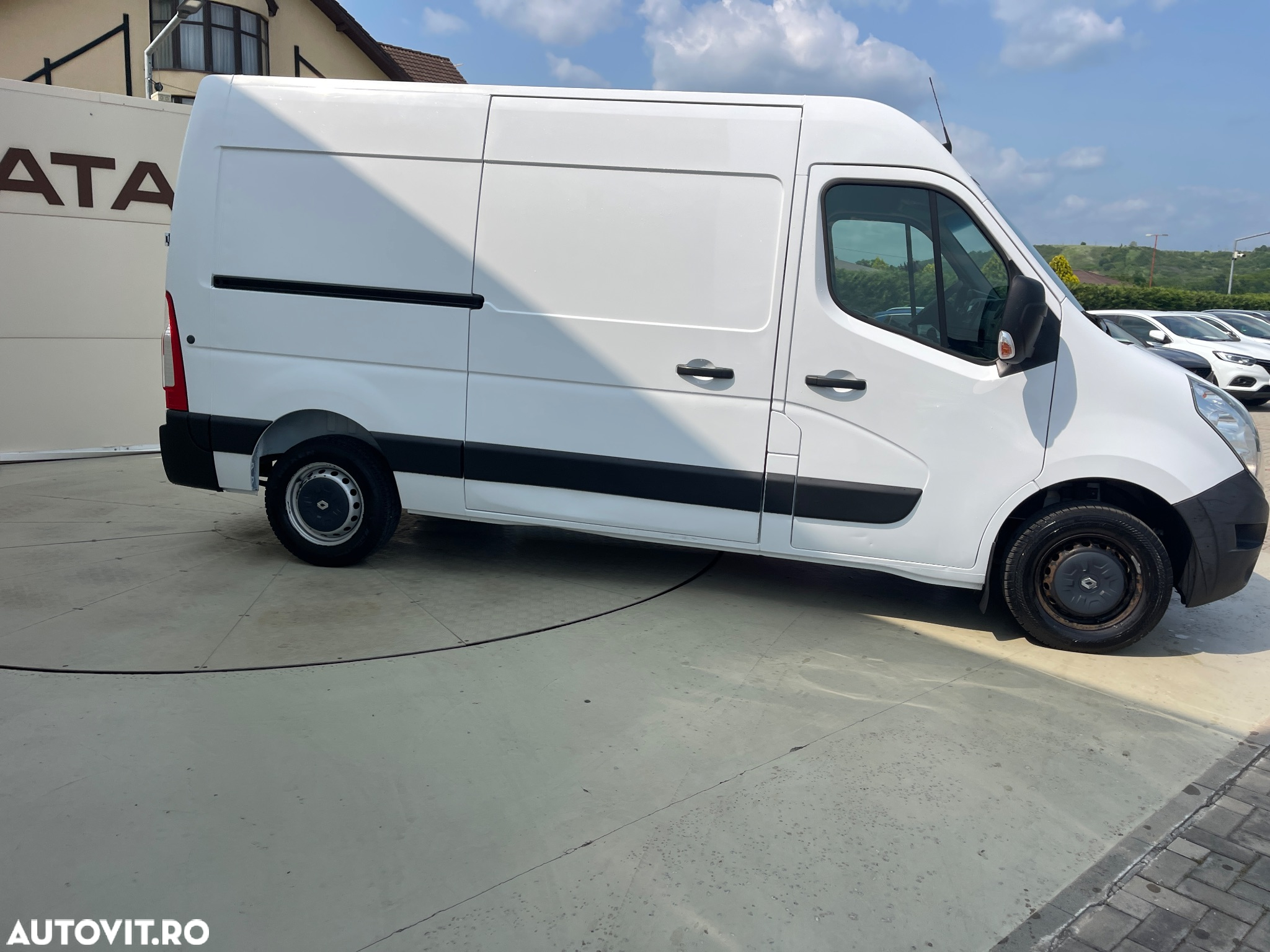 Renault Master  L2H2 DCI145 - 4