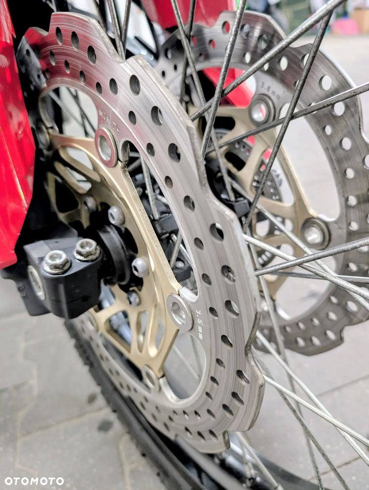 Honda CRF - 6