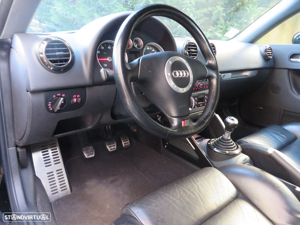 Audi TT Coupé 1.8 T - 21