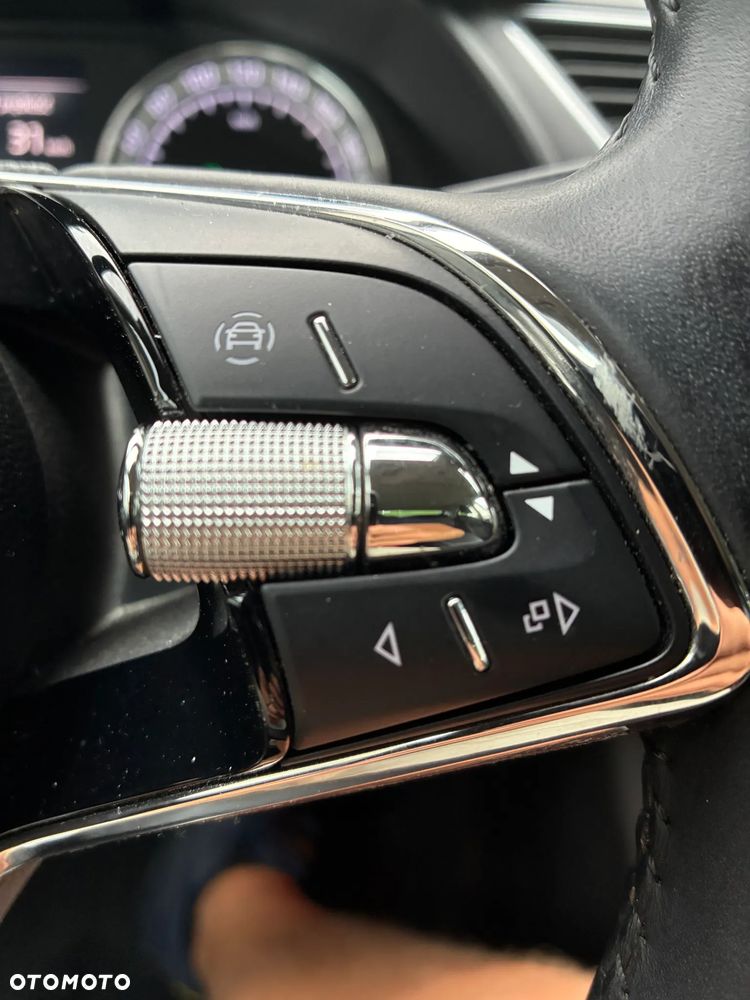 Skoda Superb 1.5 TSI ACT Ambition - 10