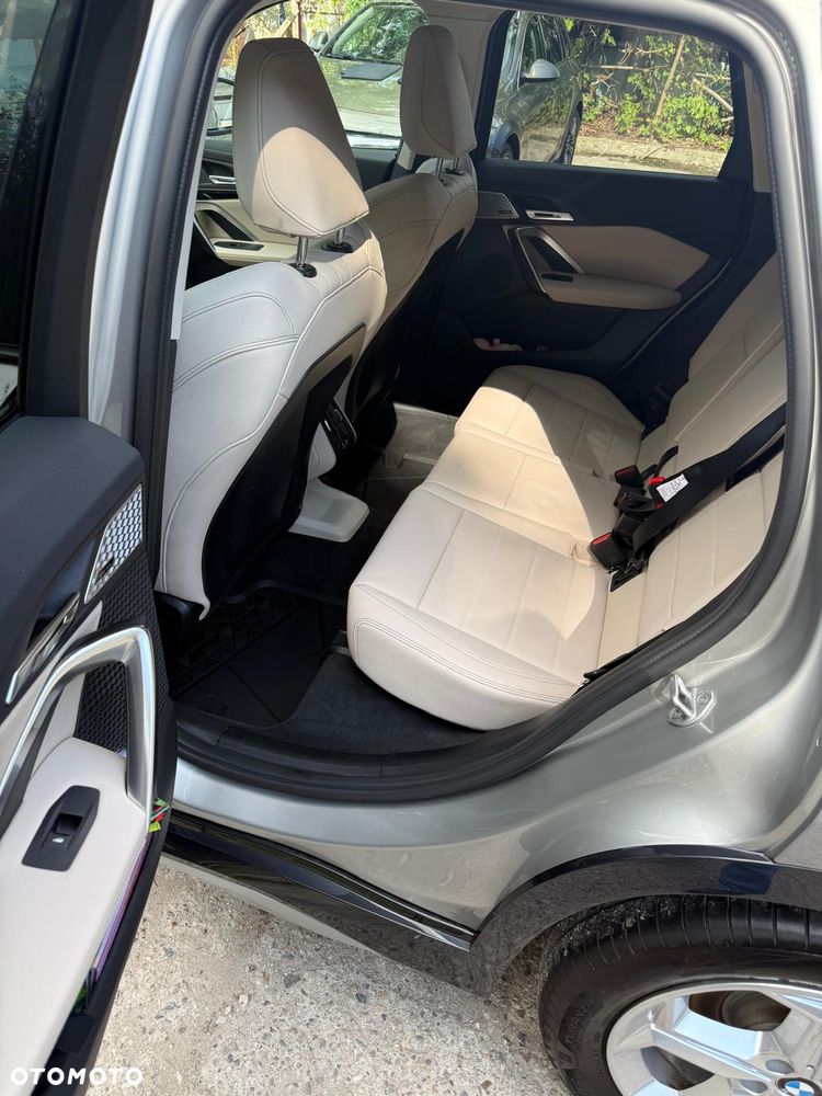 BMW X1 sDrive20i mHEV xLine sport - 8