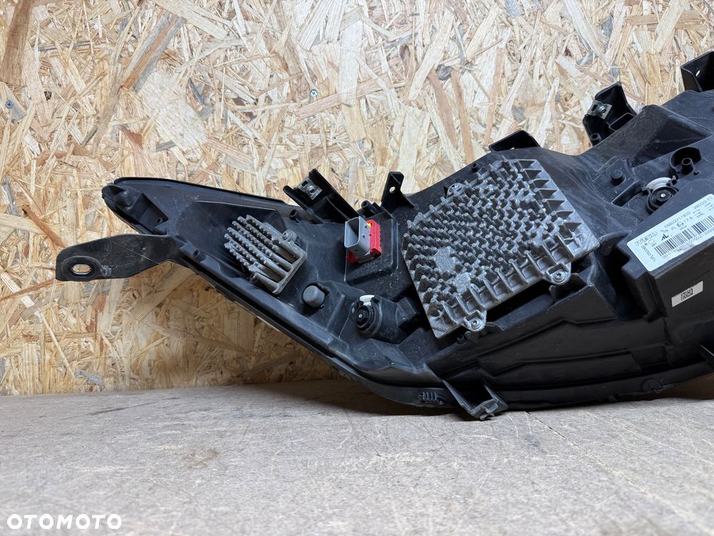 LAMPA LEWA FULL LED IVECO DAILY IV 4 LIFT 05802711800 - 3