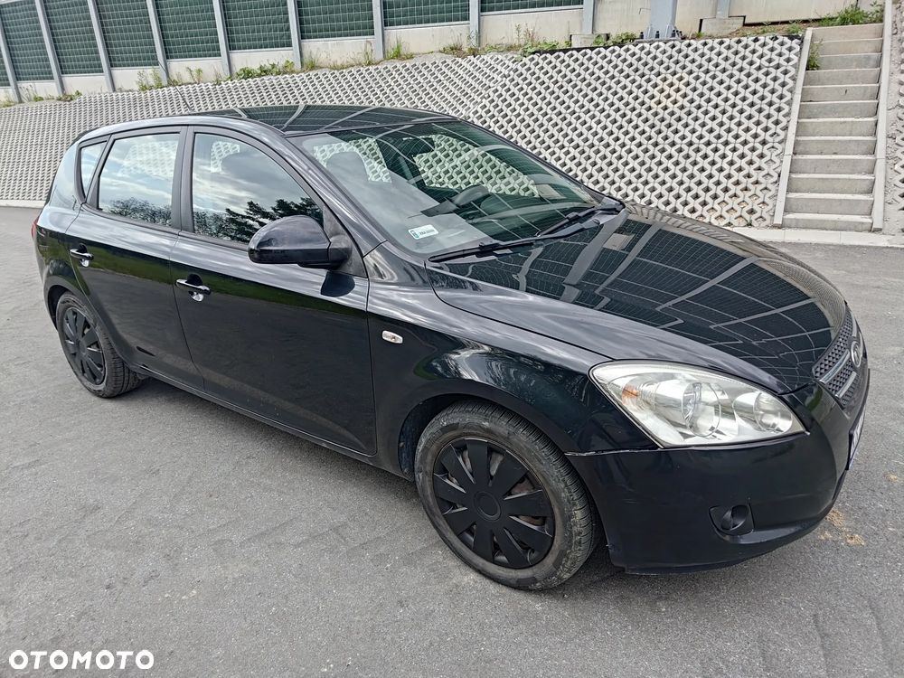 Kia Ceed 1.6 Crdi Optimum - 1