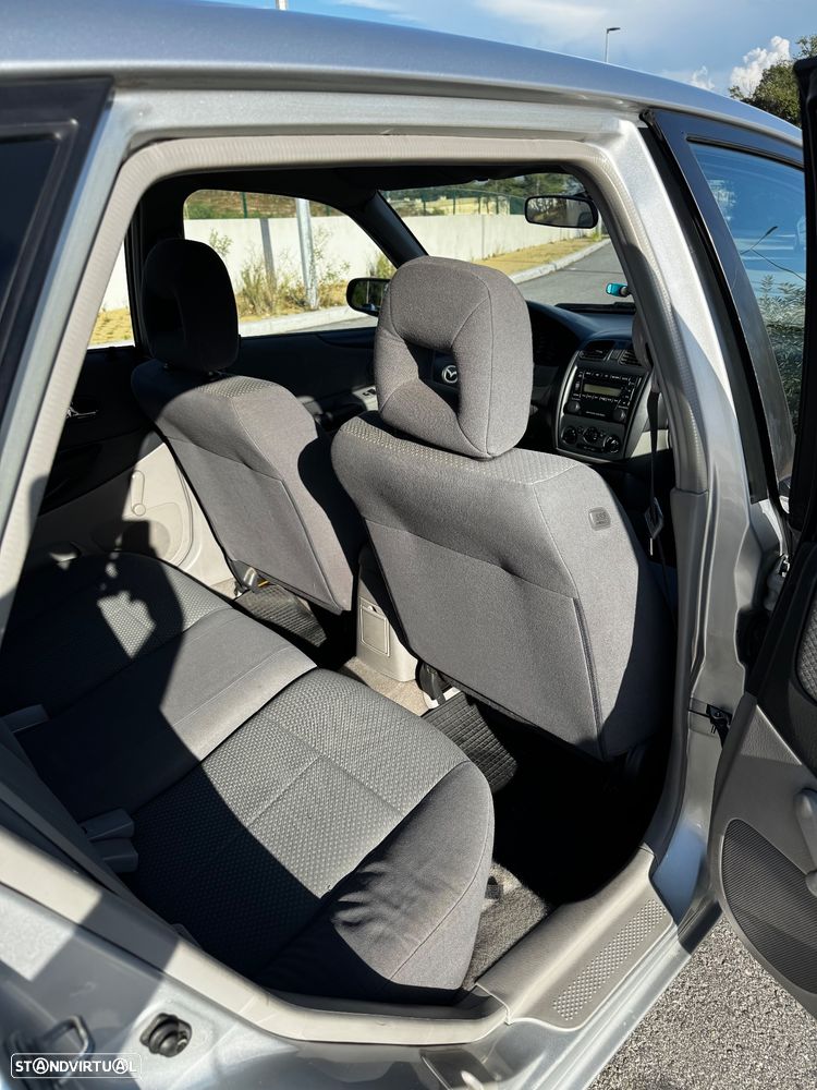 Mazda 323 F 1.3 Comfort AC+CR - 17