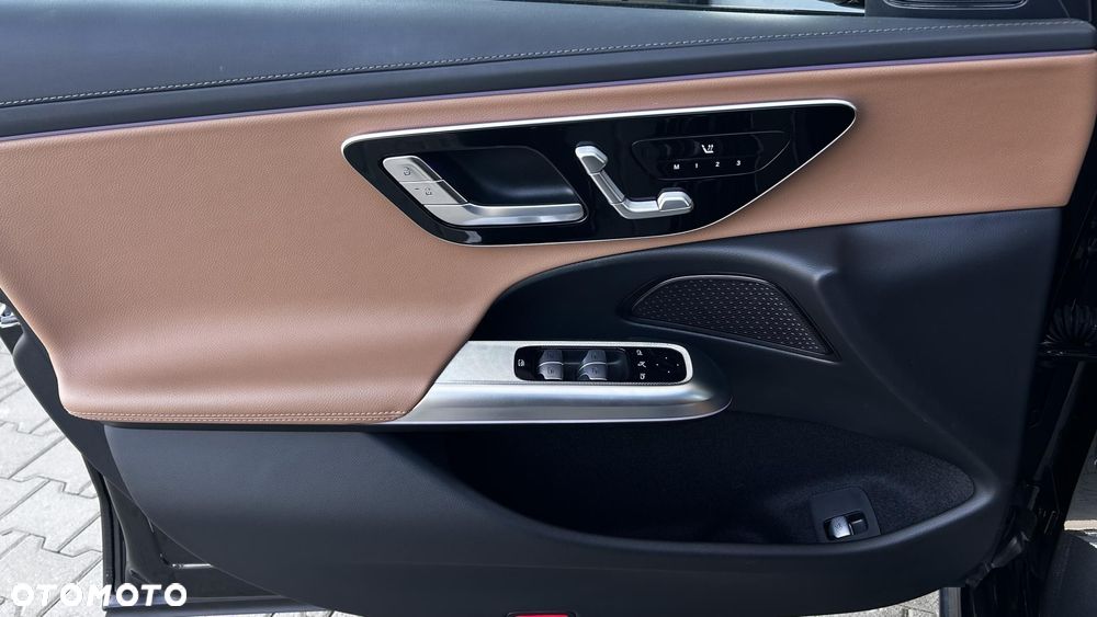 Mercedes-Benz Klasa E 220 d mHEV 4-Matic AMG 9G-Tronic - 10