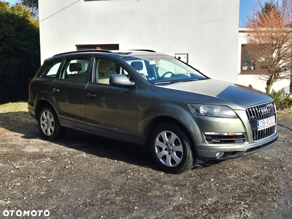 Audi Q7 - 11