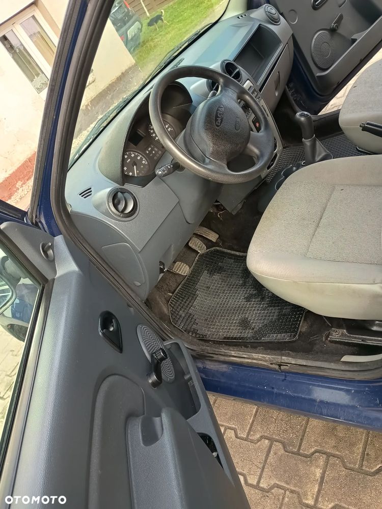 Dacia Logan Van - 12