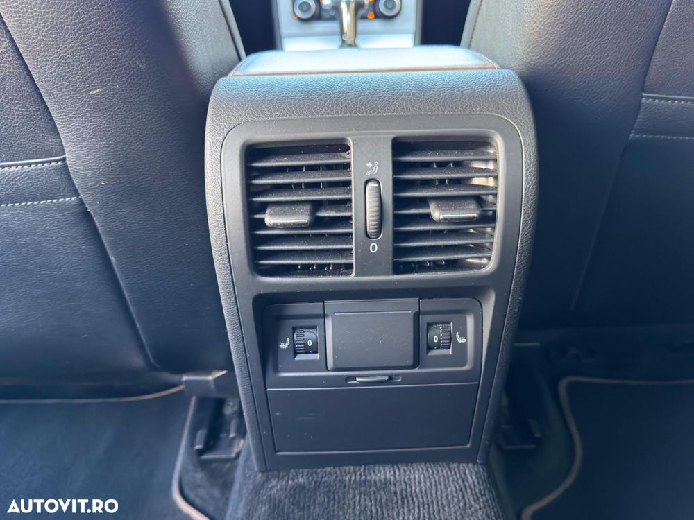 Volkswagen Passat CC - 10