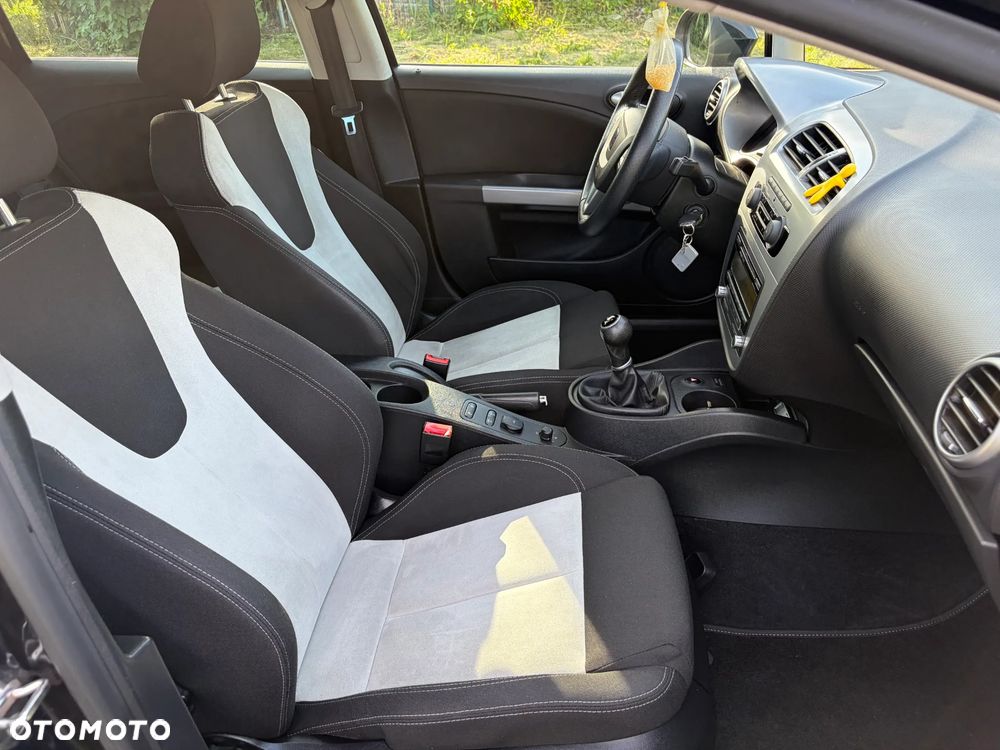 Seat Leon 1.2 TSI Ecomotive DSG Style - 27