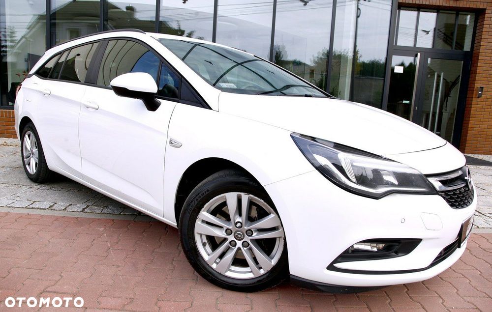 Opel Astra - 24