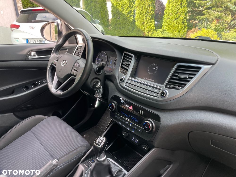 Hyundai Tucson blue 1.7 CRDi 2WD Passion - 17