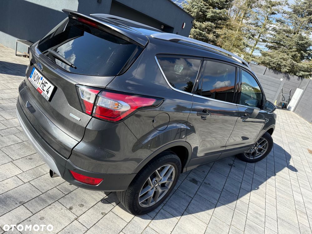 Ford Kuga 1.5 EcoBoost 2x4 Titanium - 27