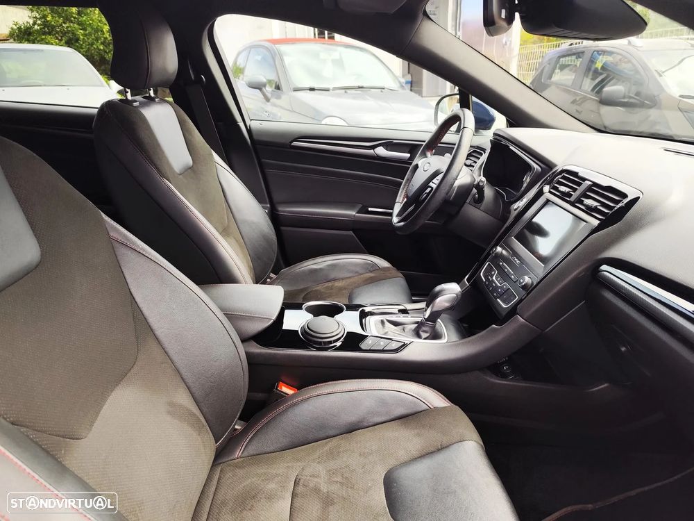 Ford Mondeo SW 2.0 HEV ST-Line - 12