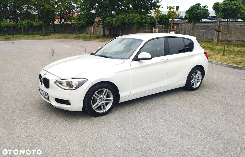 BMW Seria 1 118d Sport Line - 5