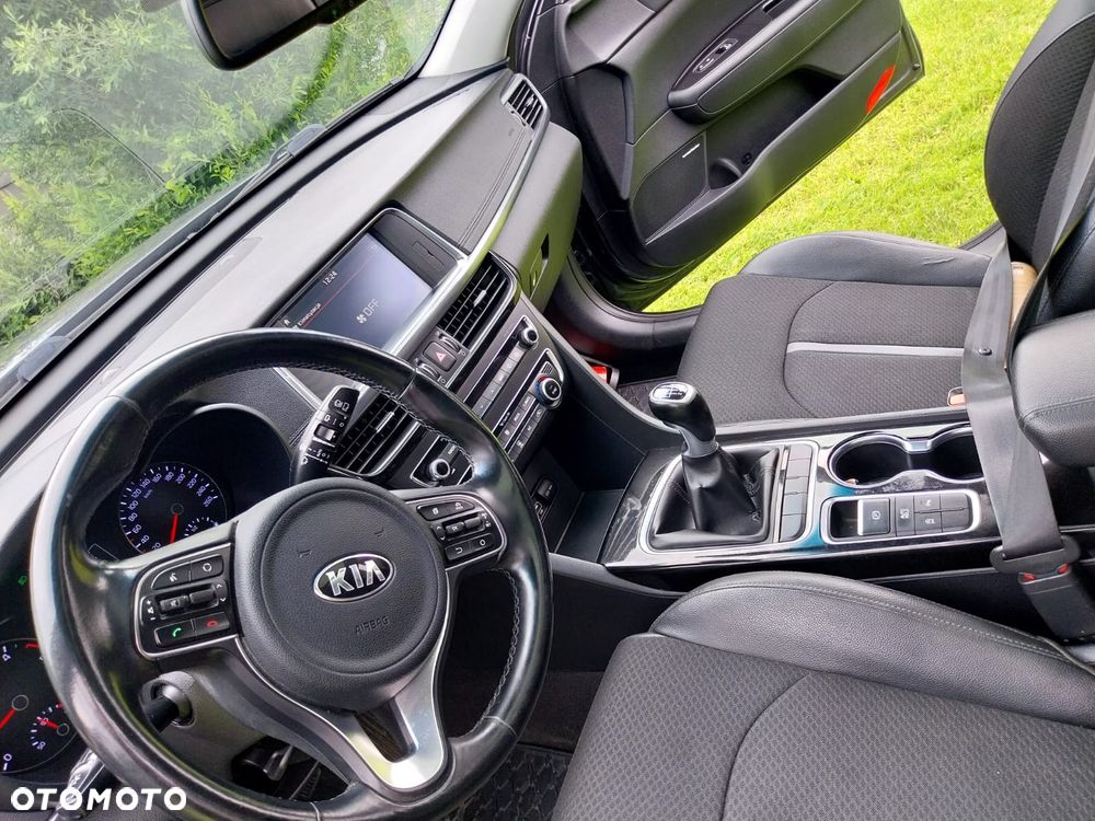Kia Optima 1.7 CRDI Edition 7 - 22