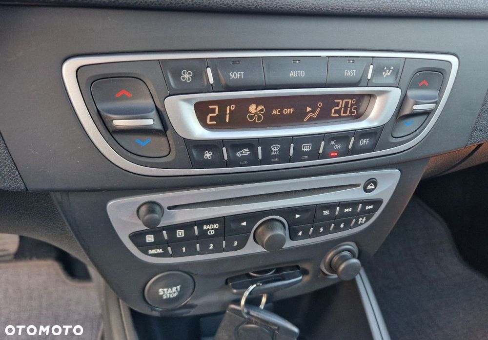 Renault Megane 1.6 16V 110 Dynamique - 22