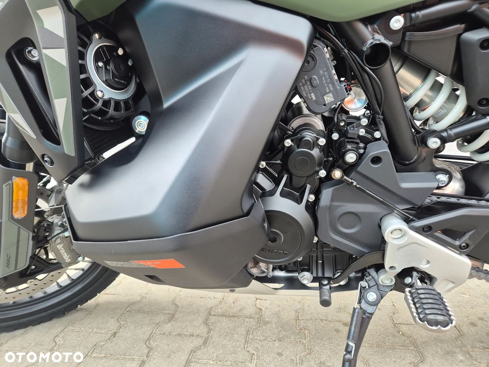 CFMoto 1000 MT-X - 8