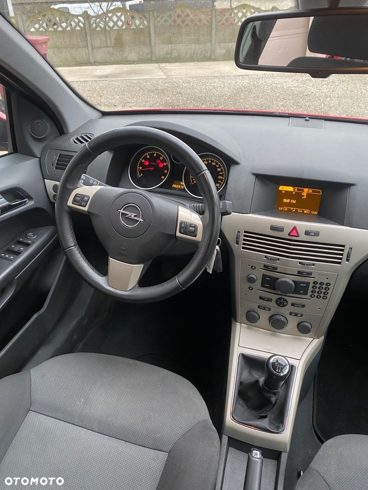 Opel Astra 1.8 Enjoy - 9