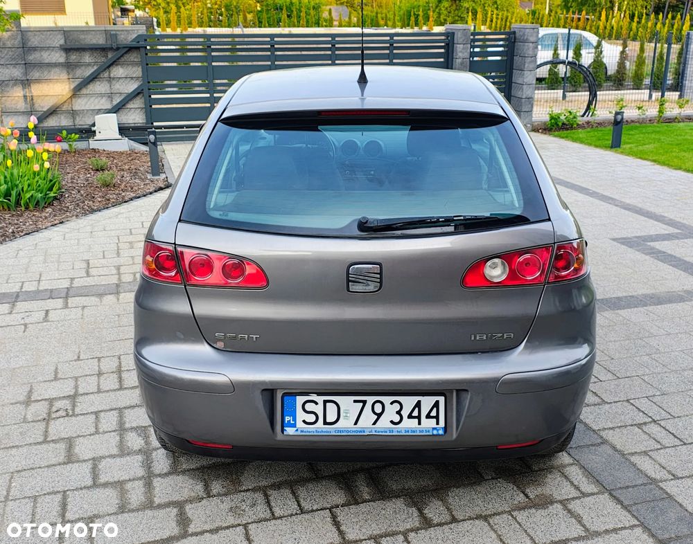 Seat Ibiza 1.2 12V Signo - 8