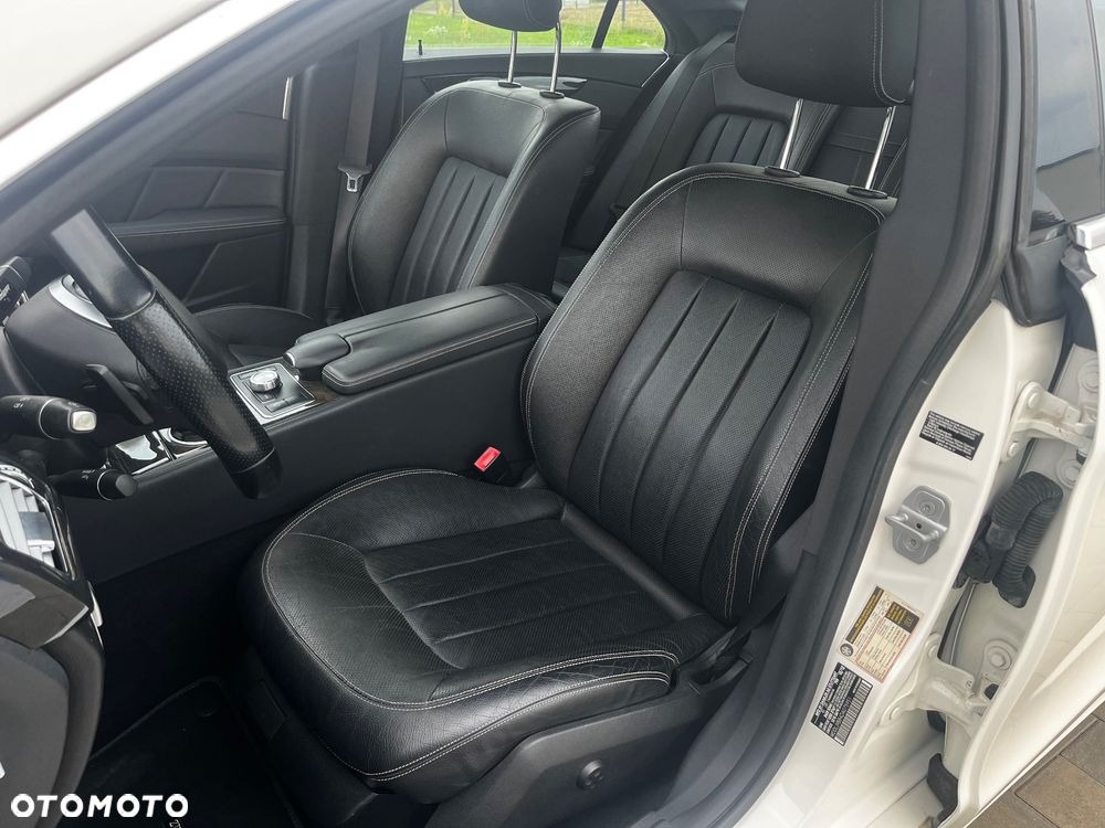 Mercedes-Benz CLS 500 4Matic 7G-TRONIC - 13