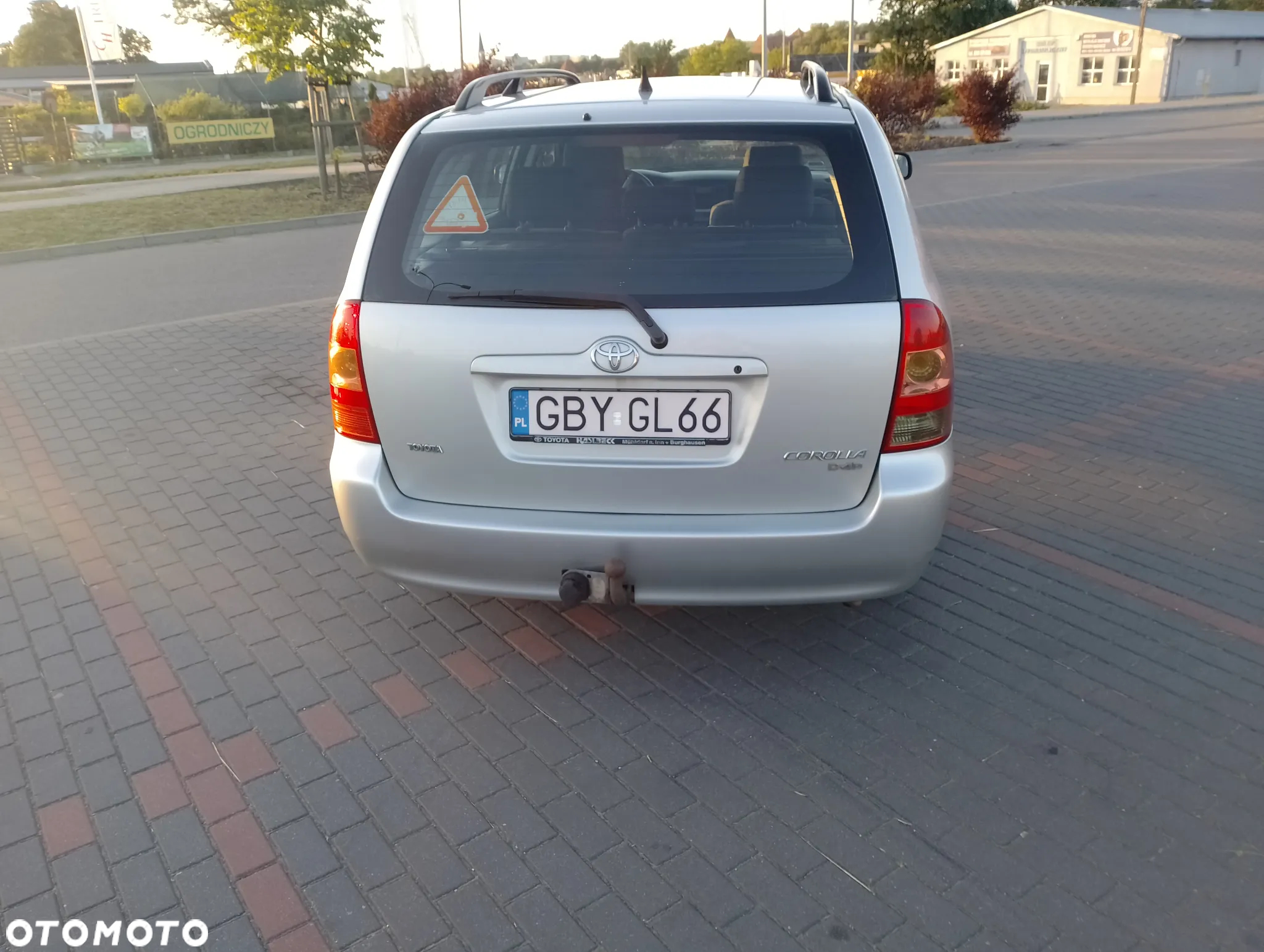 Toyota Corolla 1.4 D-4D Combi Sol - 4