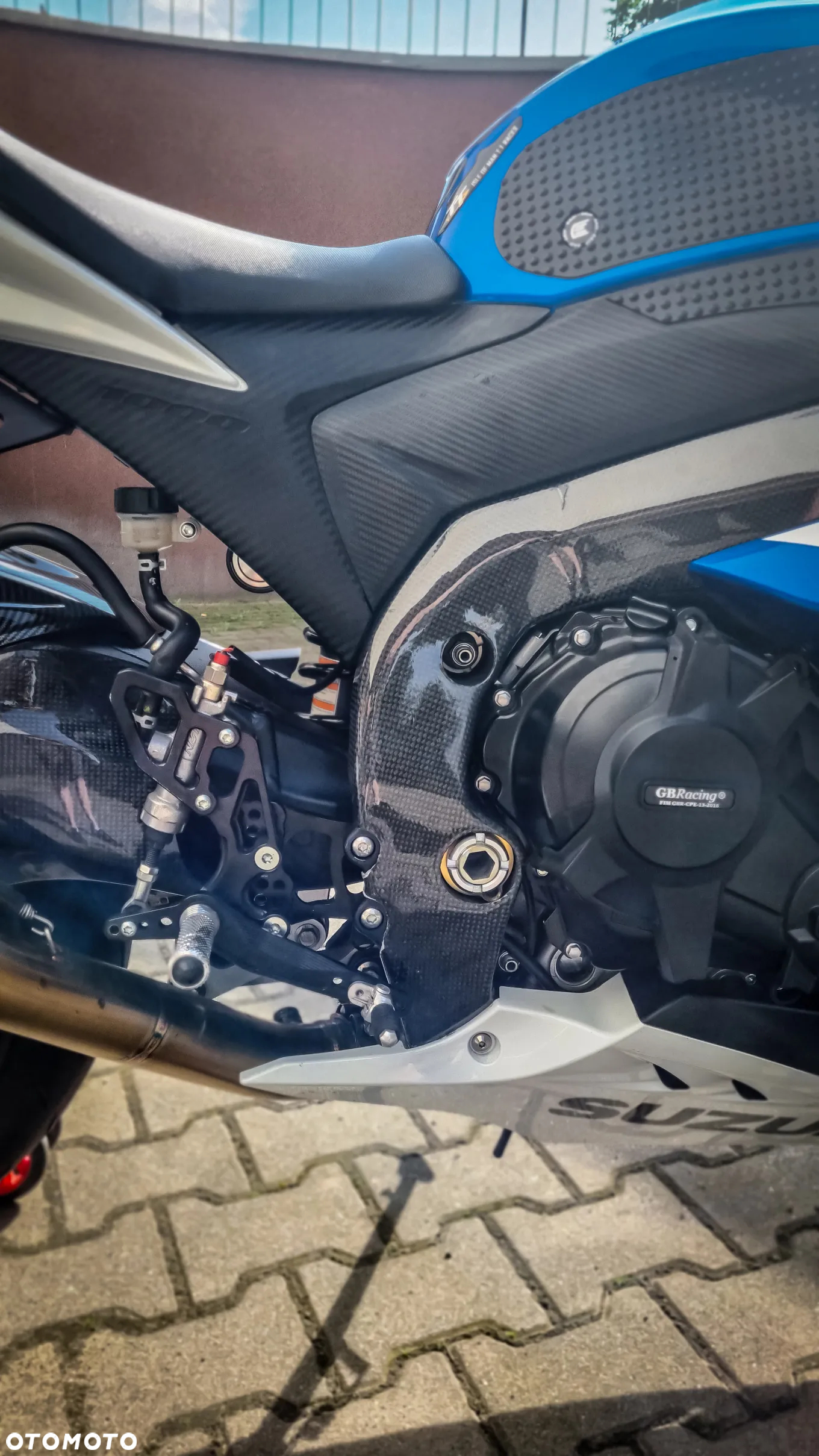 Suzuki GSX-R - 7
