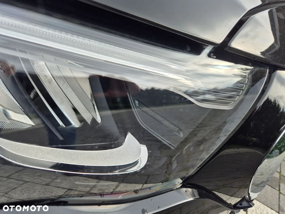 Mercedes-Benz Klasa E 220 d 4-Matic AMG/Avantgarde - 25