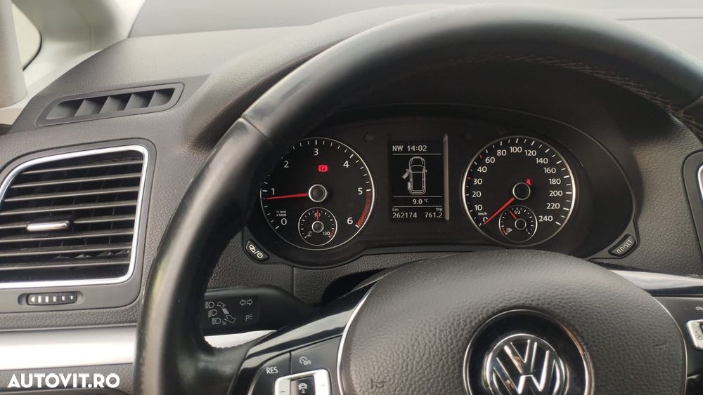 Volkswagen Sharan 2.0 TDI (BlueMotion Technology) Comfortline - 4