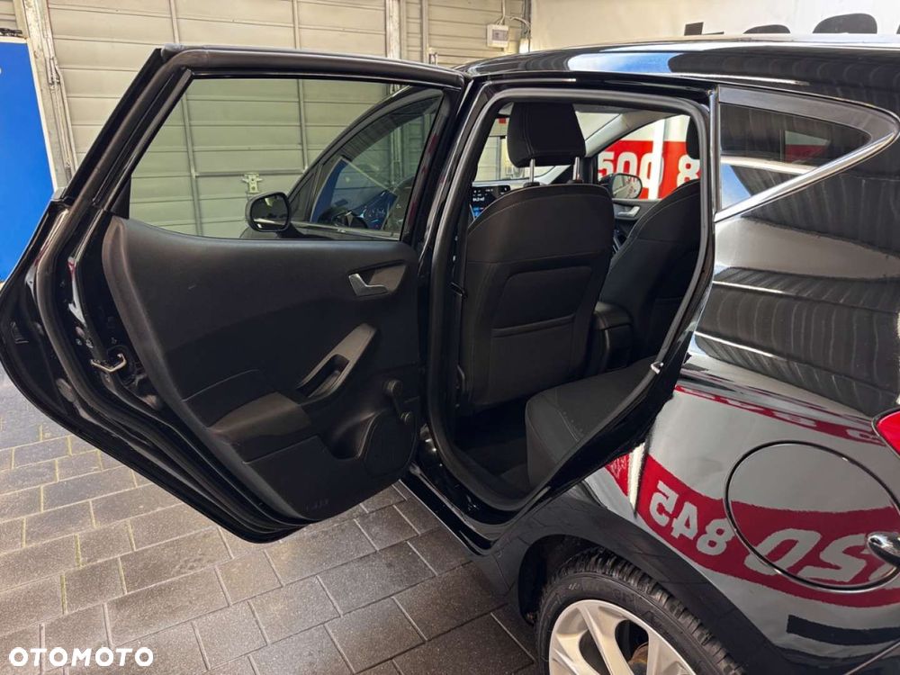 Ford Fiesta - 31