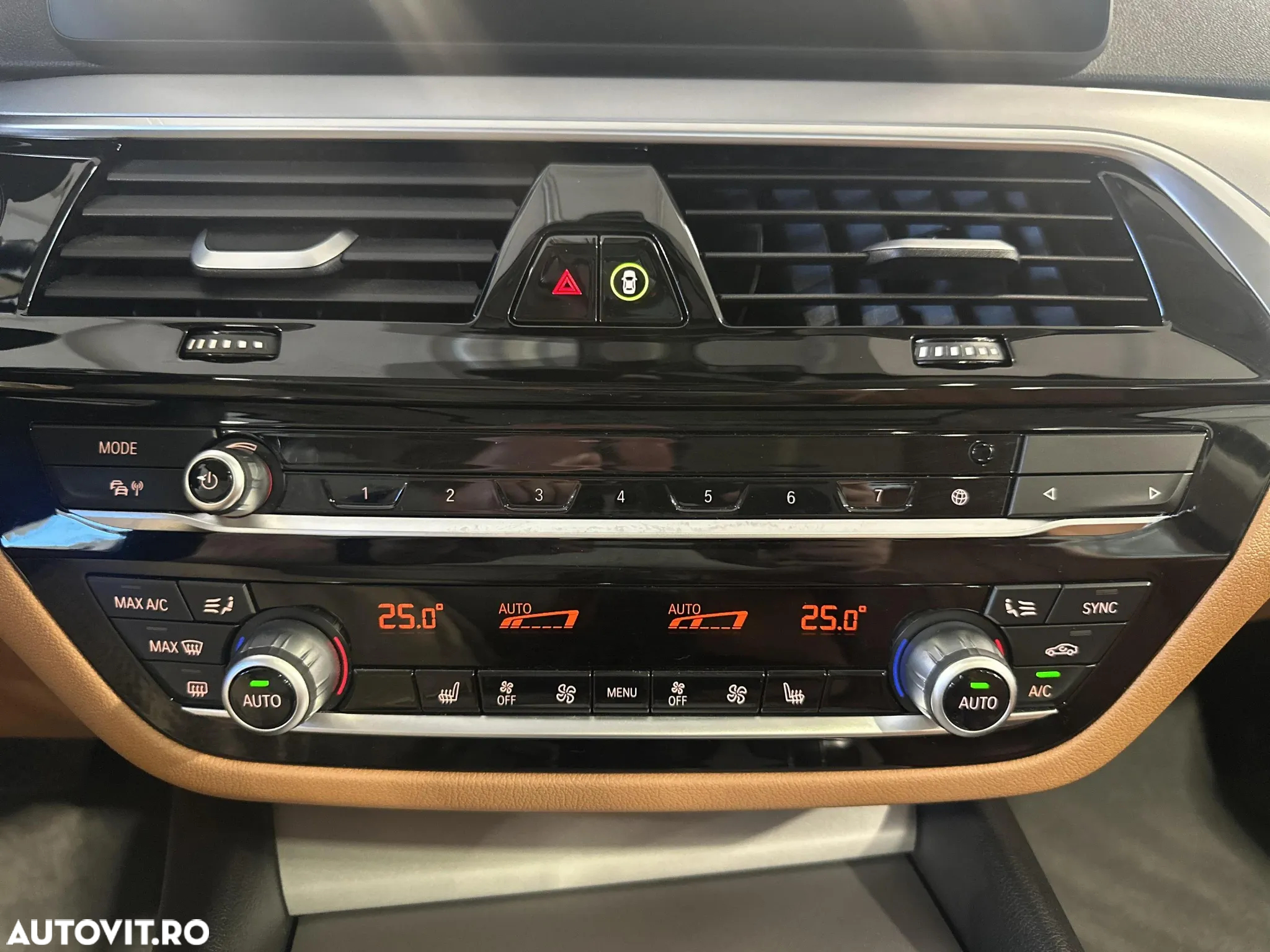 BMW Seria 5 520e Aut. - 18
