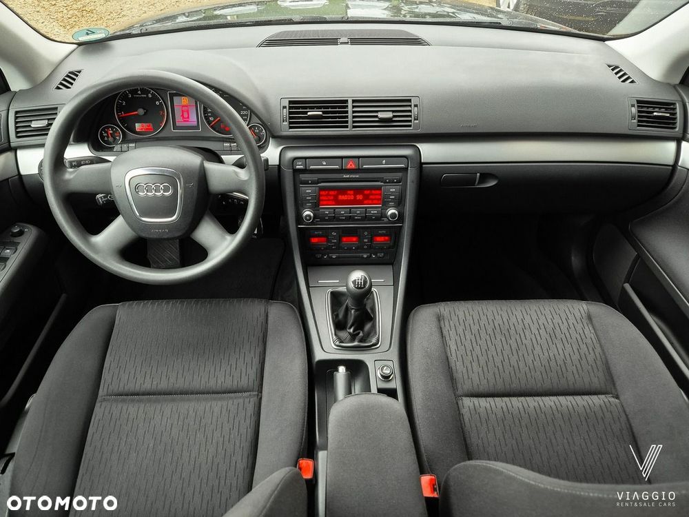 Audi A4 Avant 1.6 - 13