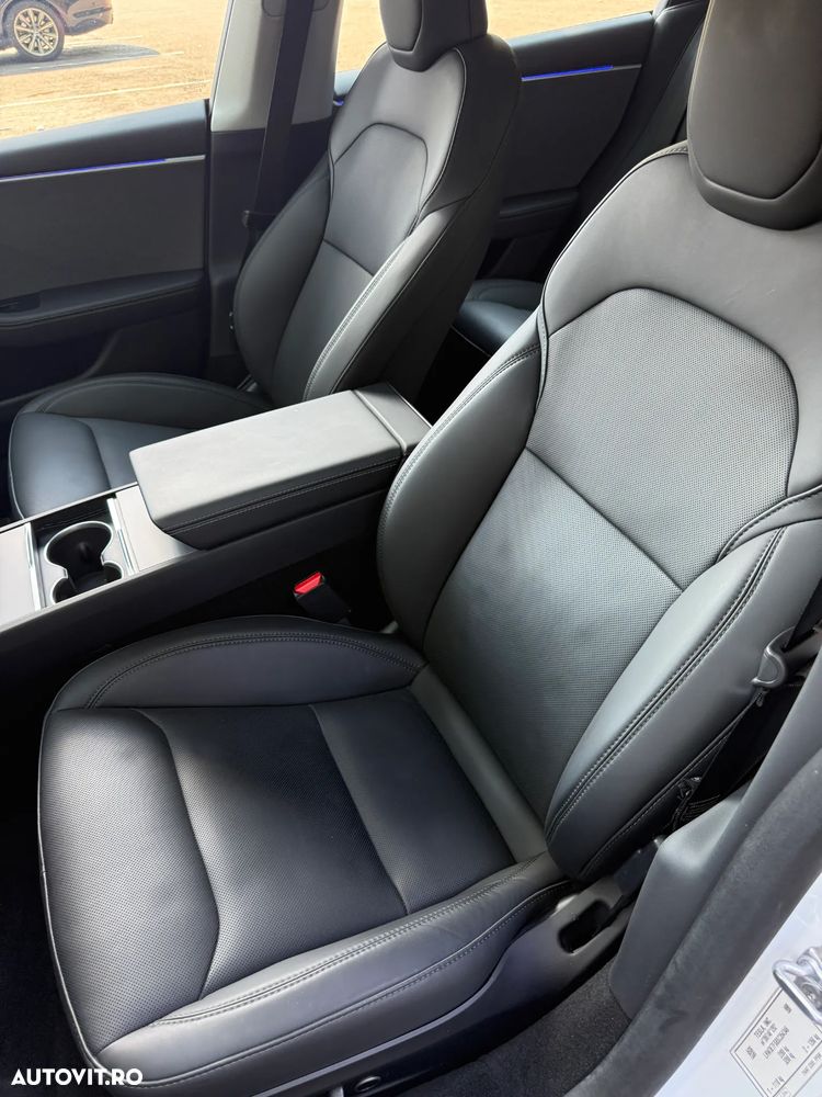 Tesla Model 3 RWD - 9