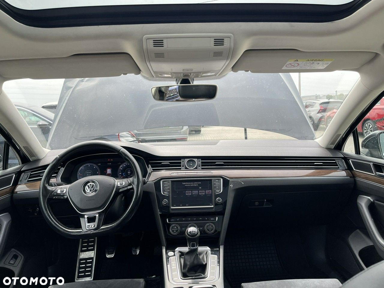 Volkswagen Passat Variant 2.0 TDI (BlueMotion Technology) Highline - 9