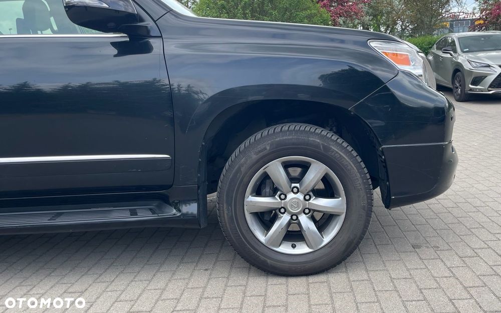 Lexus GX - 15