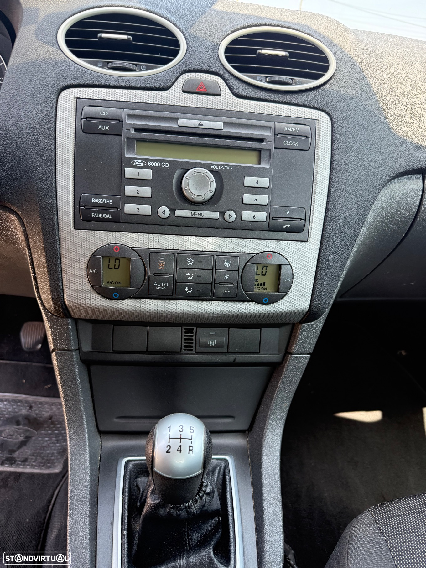 Ford Focus 1.6 TDCi Titanium - 13