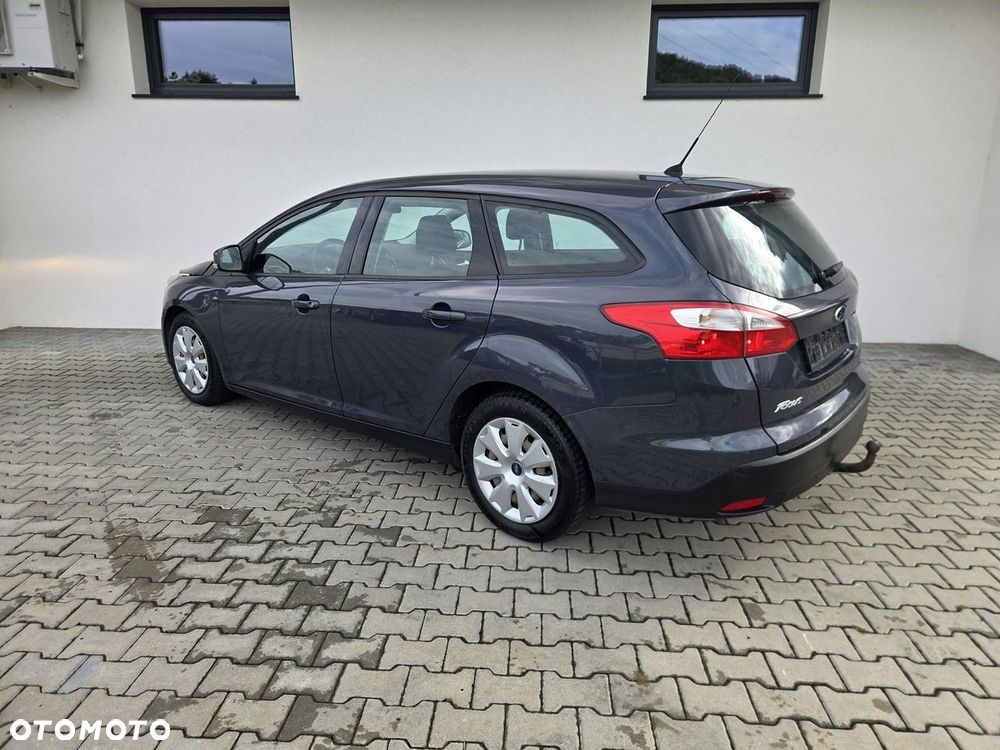 Ford Focus - 17