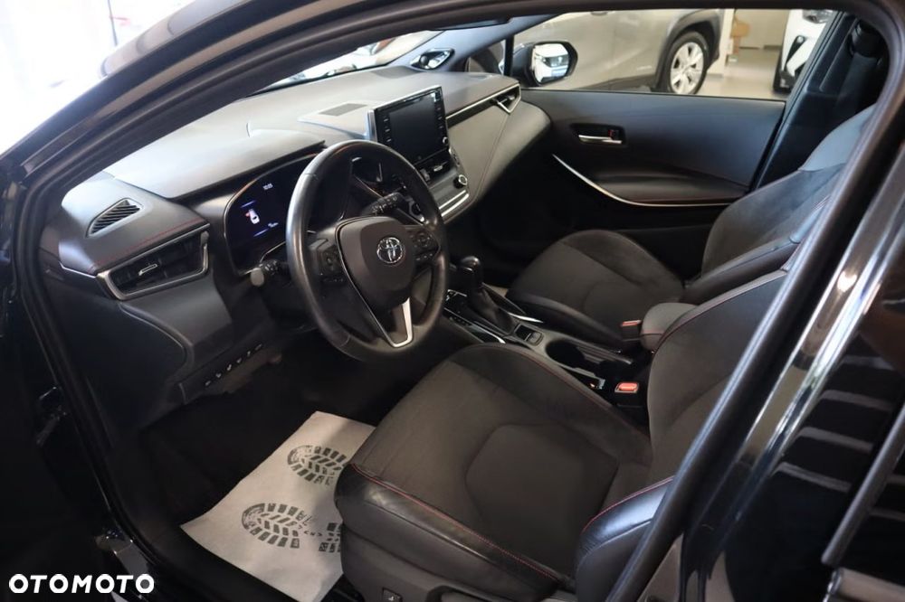 Toyota Corolla 2.0 Lounge - 14