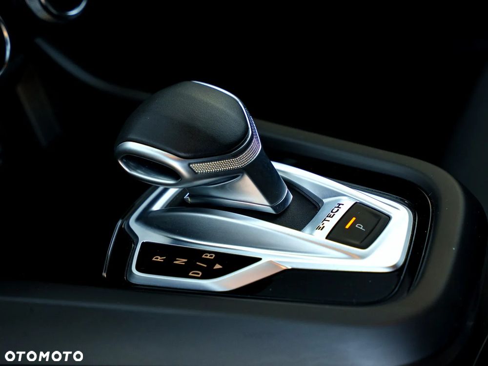 Renault Arkana E-TECH 145 R.S.LINE - 20