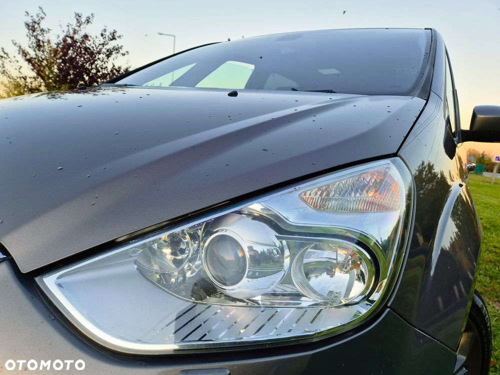 Ford Galaxy 2.0 TDCi Platinium X (Titanium) - 13