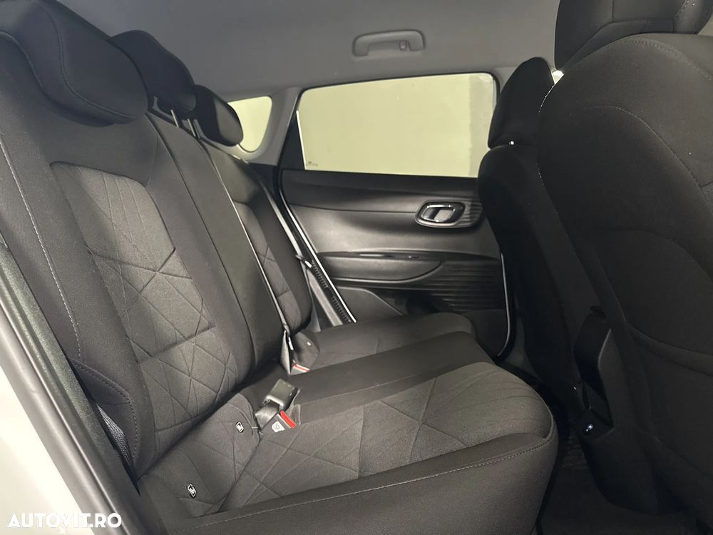 Hyundai Bayon - 13