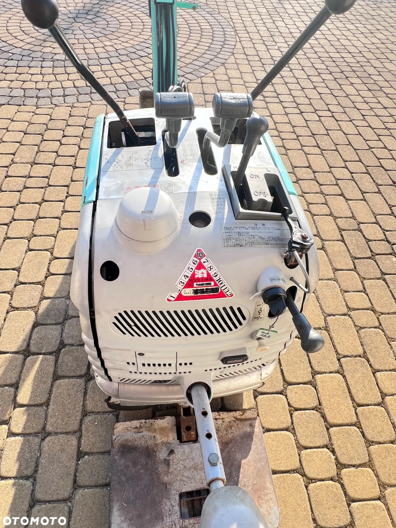 Kobelco - 2