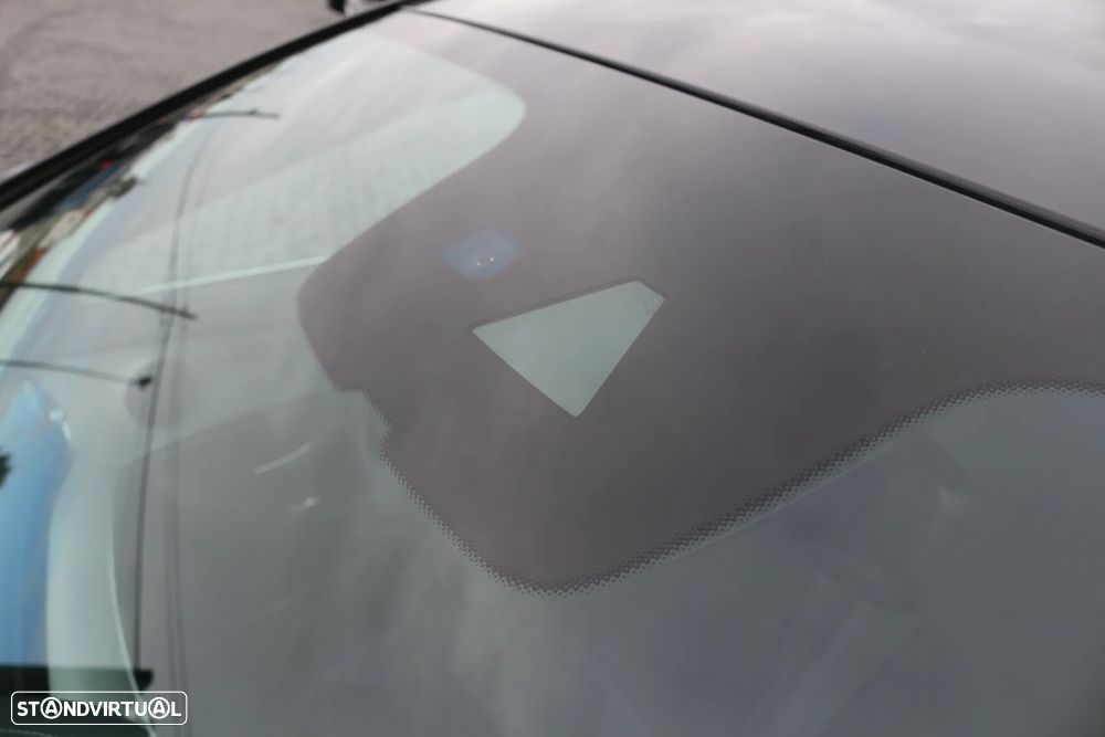 Mercedes-Benz E 300 de AMG Line - 10