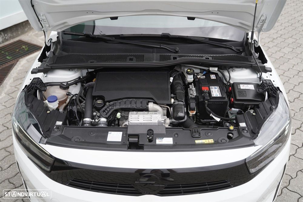 Opel Corsa 1.2 T GS - 33