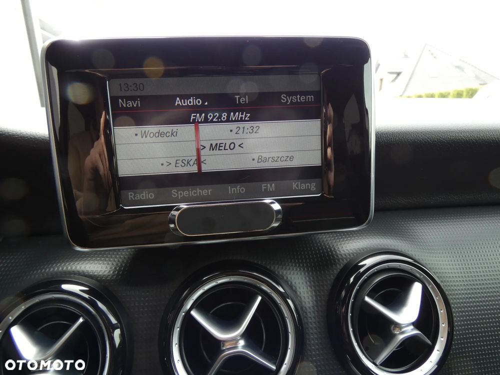 Mercedes-Benz Klasa A 180 (BlueEFFICIENCY) - 19